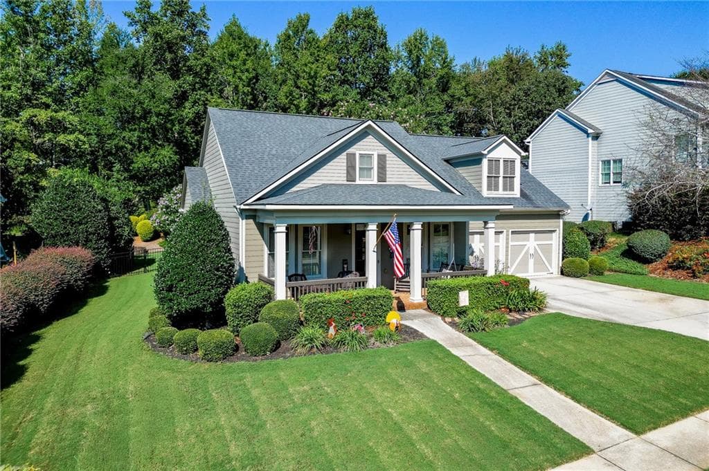 4 bedroom, 3 bathroom, 2,735 sq ft single family residence for sale at 5918 Deer Chase Lane, Hoschton, GA 30548 — photo 3