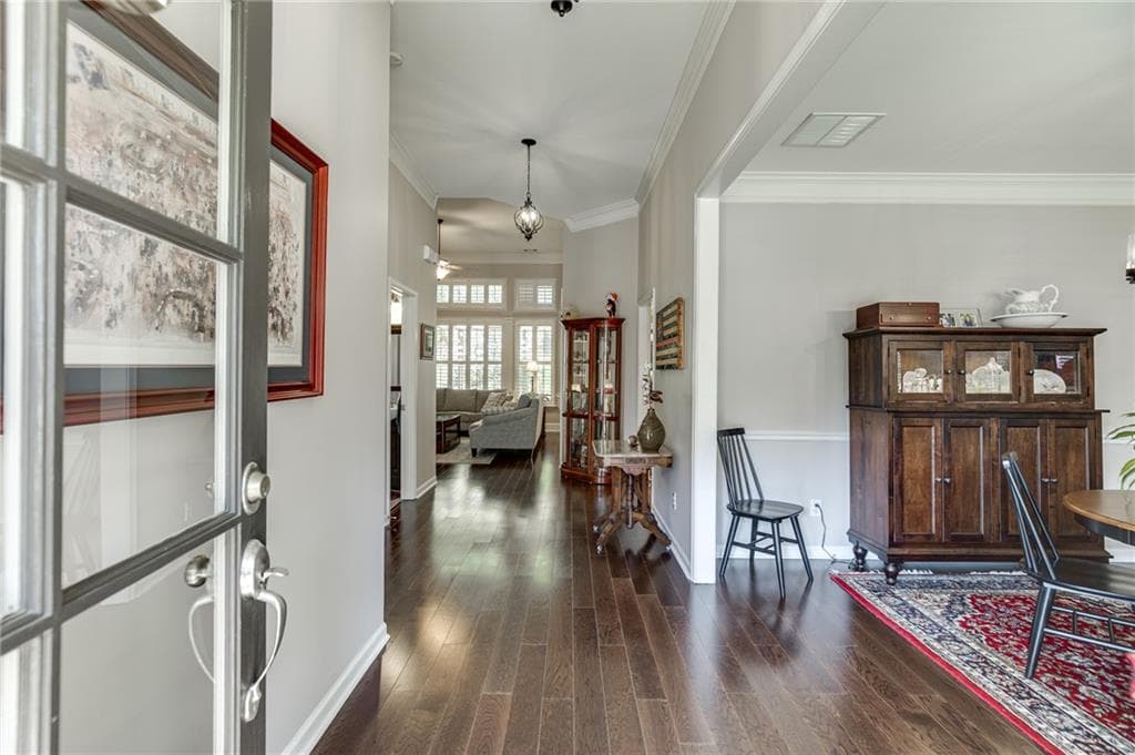 4 bedroom, 3 bathroom, 2,735 sq ft single family residence for sale at 5918 Deer Chase Lane, Hoschton, GA 30548 — photo 5