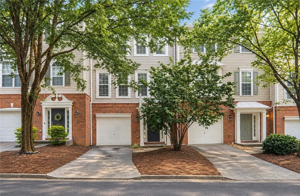 3 bedroom, 3 bathroom, 1,412 sq ft townhouse for rent at 3423 Lathenview Court, Alpharetta, GA 30004 for $2,395 a month — photo 1 of 17
