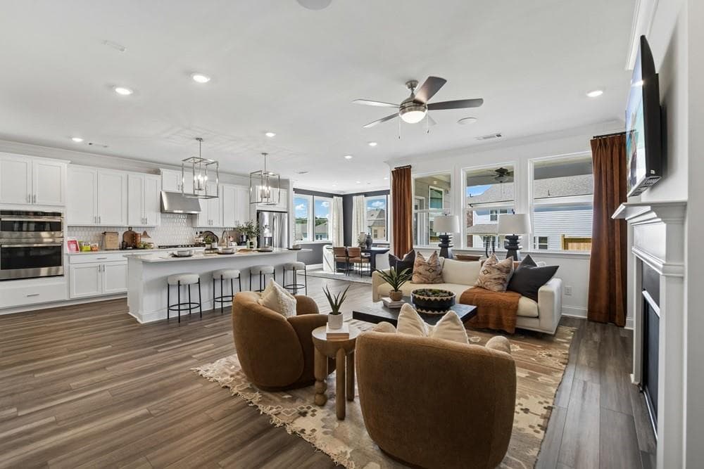 5 bedroom, 5 bathroom, 3,504 sq ft single family residence for sale at 1000 Nichols Farm Circle, Dacula, GA 30019 — photo 8