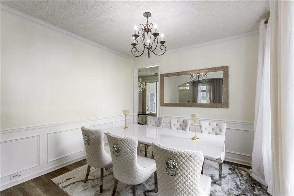 3 bedroom, 3 bathroom, 1,953 sq ft single family residence for sale at 2418 Greenside Court, Austell, GA 30106 — photo 5