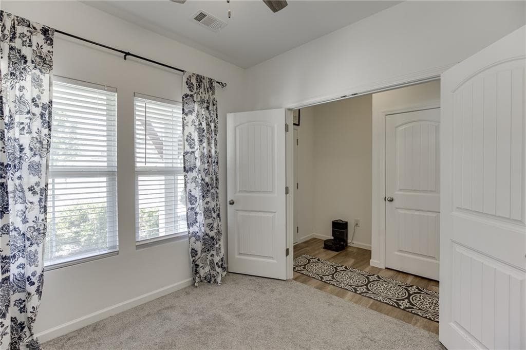 4 bedroom, 3 bathroom, 1,856 sq ft single family residence under contract at 4791 Bramblewood Circle, Sugar Hill, GA 30518 — photo 6