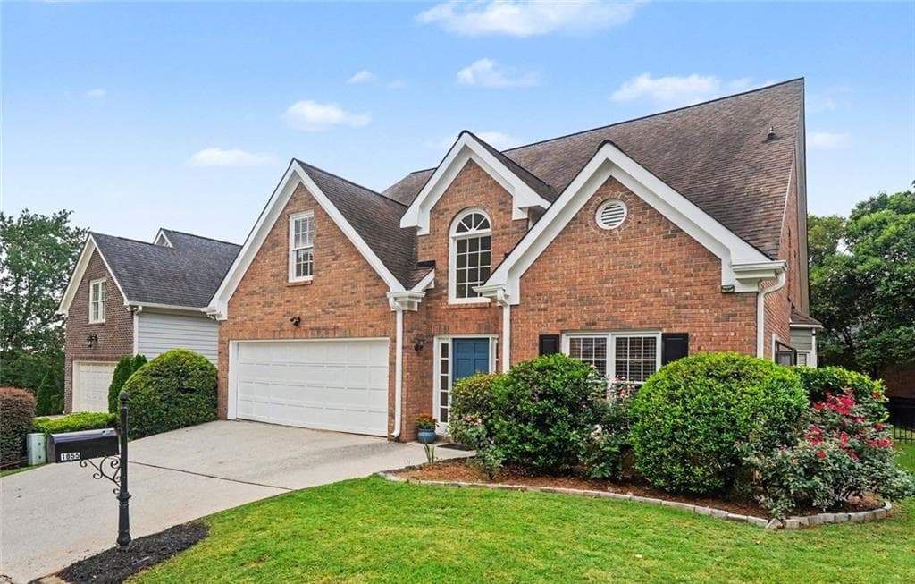 4 bedroom, 3 bathroom, 2,719 sq ft single family residence under contract at 1855 Childers, Atlanta, GA 30324 — photo 8