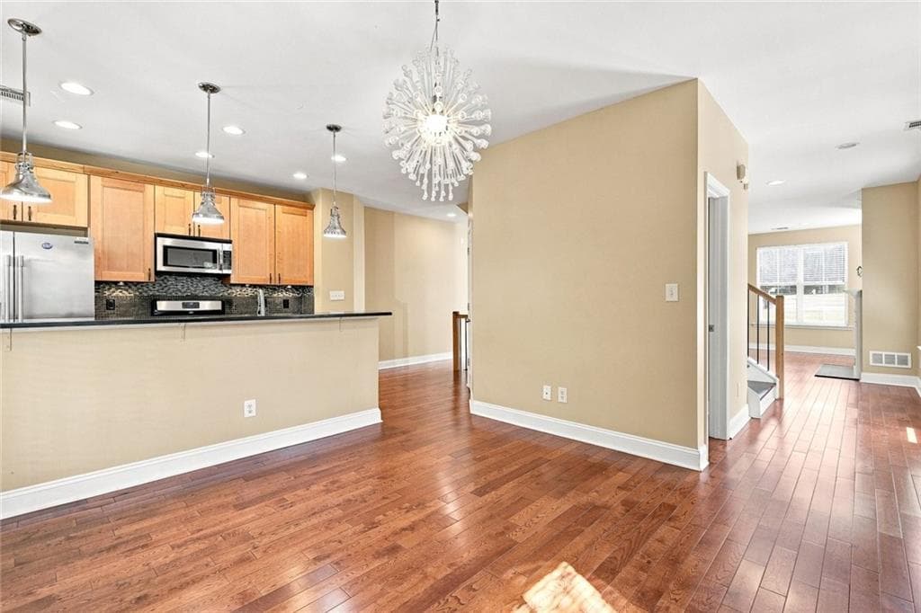 4 bedroom, 4 bathroom, 2,398 sq ft townhouse for sale at 6035 Brookside Oak Circle, Norcross, GA 30093 — photo 10