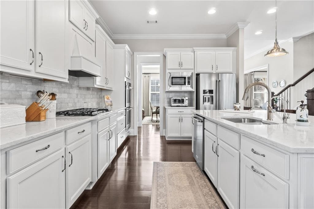 5 bedroom, 5 bathroom, 4,195 sq ft single family residence for sale at 3825 Lakehurst Way, Cumming, GA 30040 — photo 6