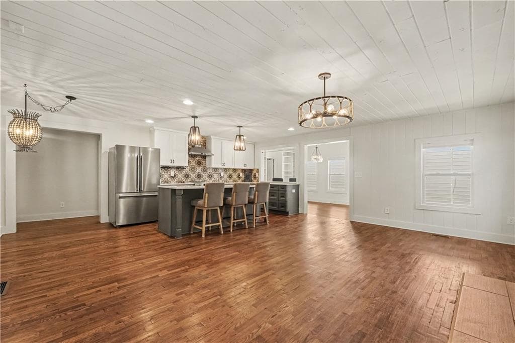 3 bedroom, 2 bathroom, 1,544 sq ft single family residence under contract at 442 Spring Drive, Pine Lake, GA 30072 — photo 5