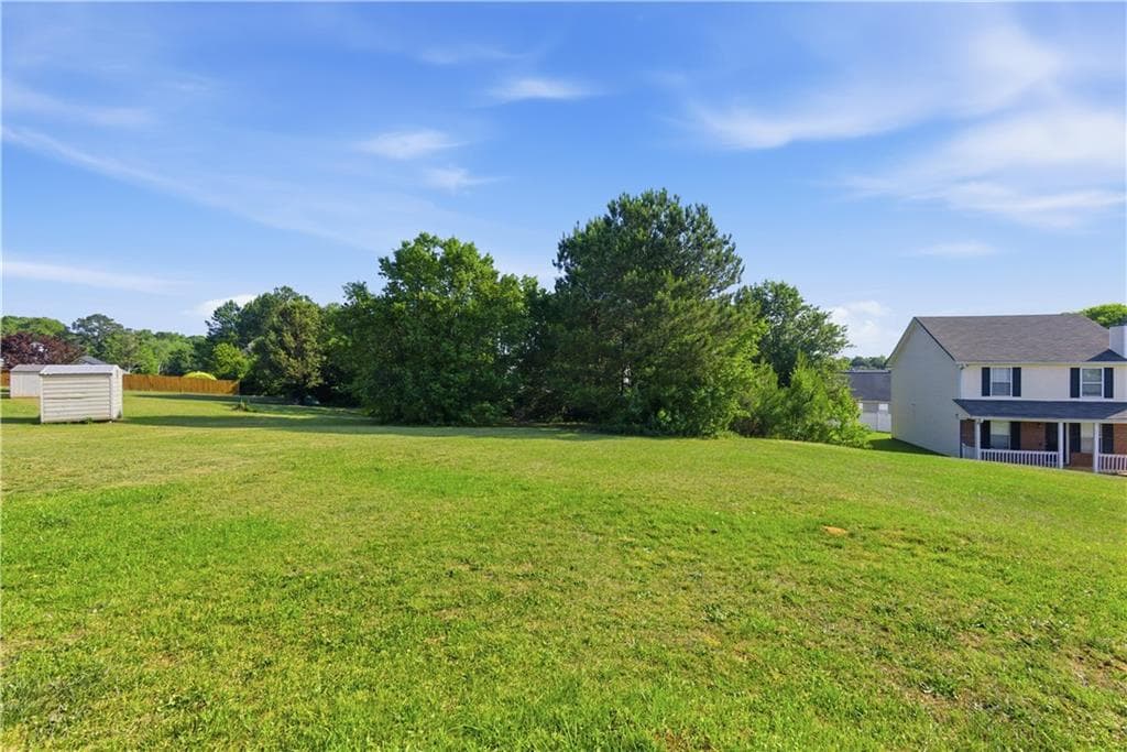 3 bedroom, 3 bathroom, 1,392 sq ft single family residence for sale at 257 Marsh Glen DRIVE Drive, Jonesboro, GA 30238 — photo 6