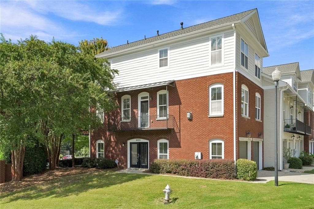 4 bedroom, 4 bathroom, 2,398 sq ft townhouse for sale at 6035 Brookside Oak Circle, Norcross, GA 30093