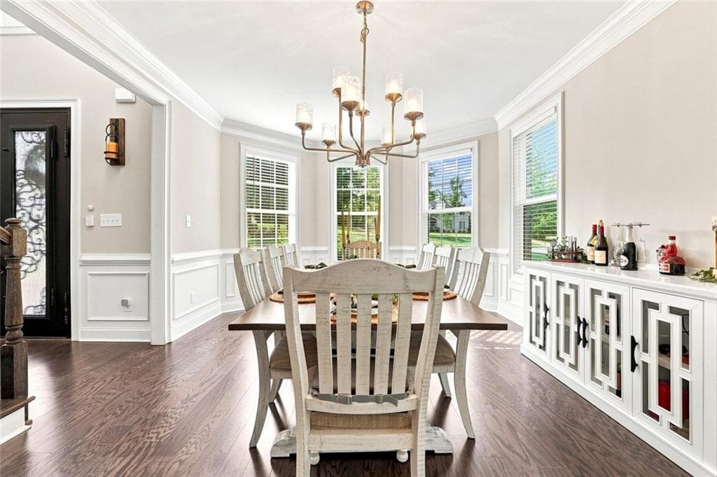 4 bedroom, 4 bathroom, 4,400 sq ft single family residence for sale at 7271 Bluewater, Douglasville, GA 30135 — photo 4