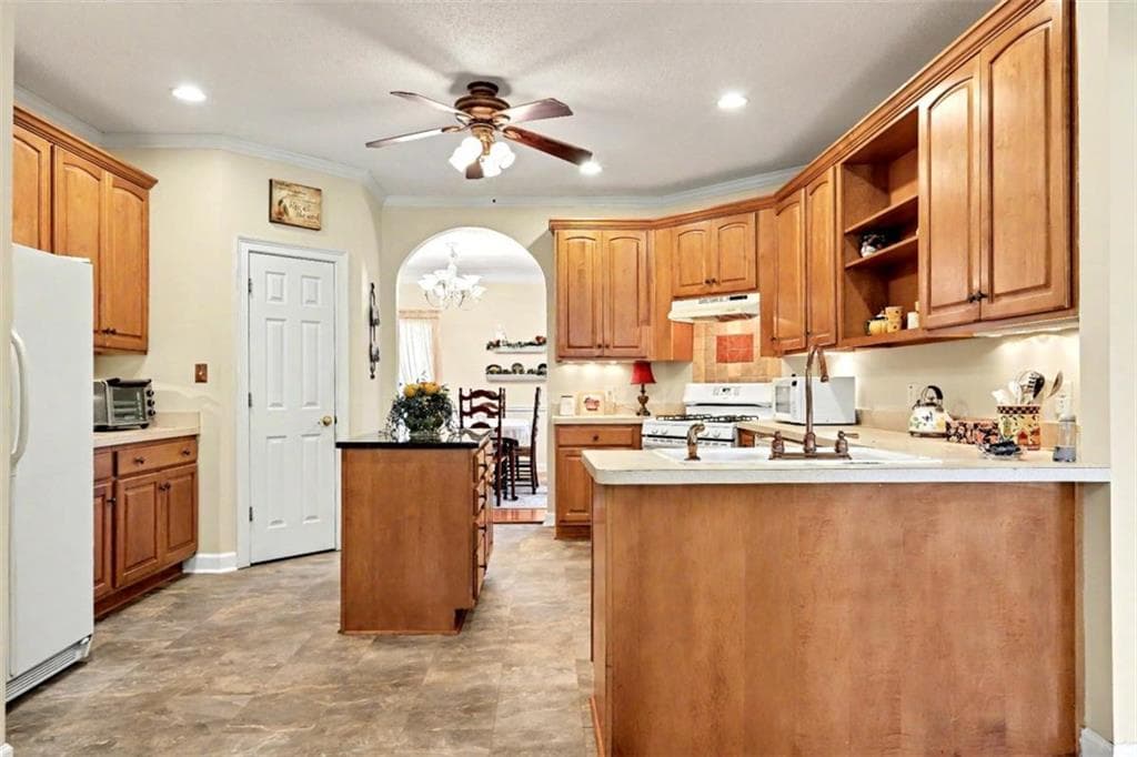 4 bedroom, 4 bathroom, 3,002 sq ft single family residence for sale at 1225 Bent Creek Drive, Mcdonough, GA 30252 — photo 8