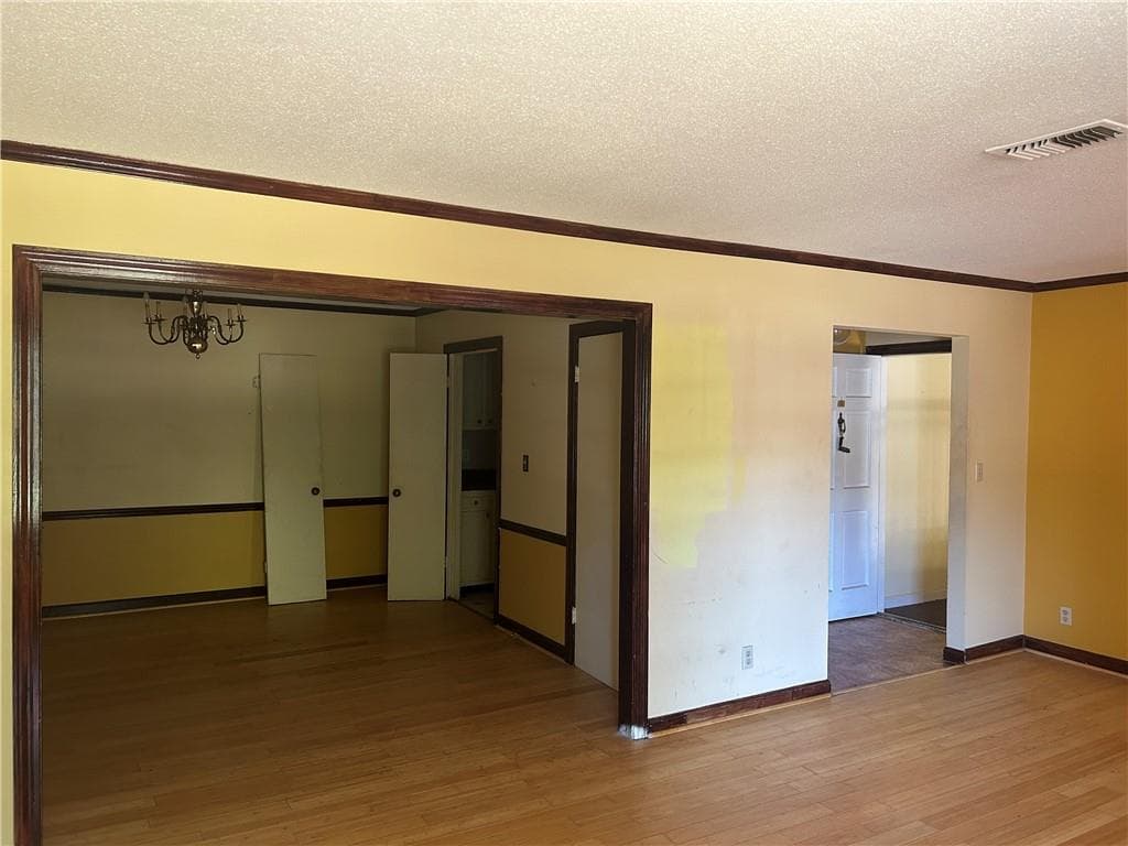 2 bedroom, 2 bathroom, 1,376 sq ft condominium for sale at 50 Le Parc Fontaine, Lithonia, GA 30038 — photo 3