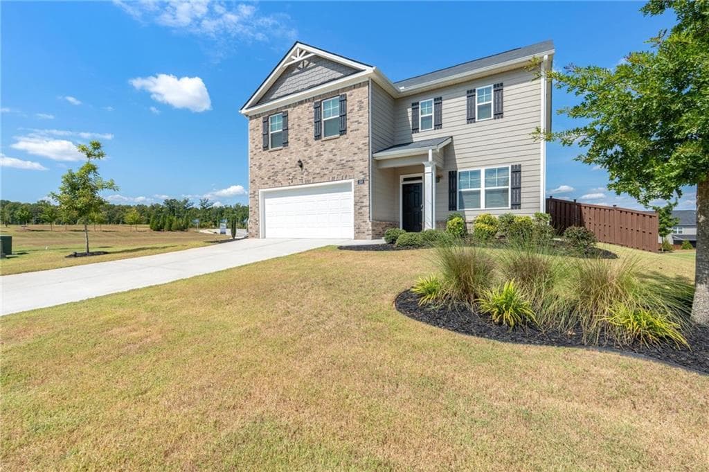 4 bedroom, 3 bathroom, 2,361 sq ft single family residence for sale at 258 Aster Avenue, Locust Grove, GA 30248 — photo 5