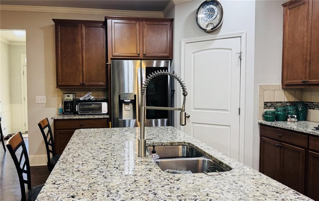 5 bedroom, 3 bathroom, 2,584 sq ft single family residence under contract at 1736 Hamilton Lake Parkway, Buford, GA 30519 — photo 8