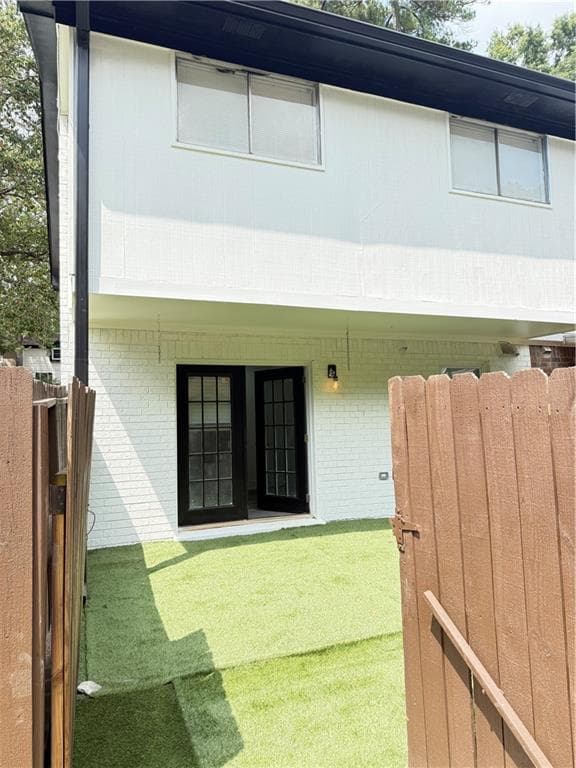 3 bedroom, 2 bathroom, 1,260 sq ft townhouse for sale at 621 Garden Walk Drive, Stone Mountain, GA 30083 — photo 6