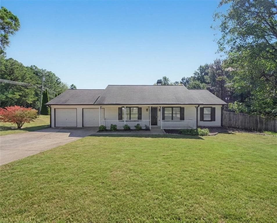 3 bedroom, 2 bathroom, 1,232 sq ft single family residence for sale at 13 White Tail Drive, Jasper, GA 30143 — photo 2