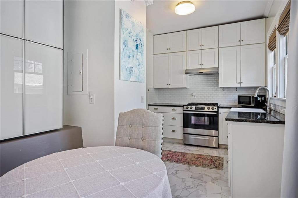 1 bedroom, 1 bathroom, 728 sq ft condominium for sale at 907 Piedmont Avenue 11, Atlanta, GA 30309 — photo 7