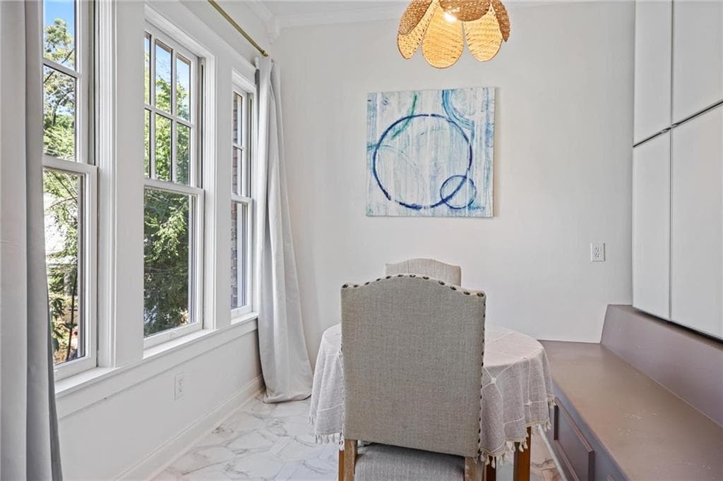 1 bedroom, 1 bathroom, 728 sq ft condominium for sale at 907 Piedmont Avenue 11, Atlanta, GA 30309 — photo 8