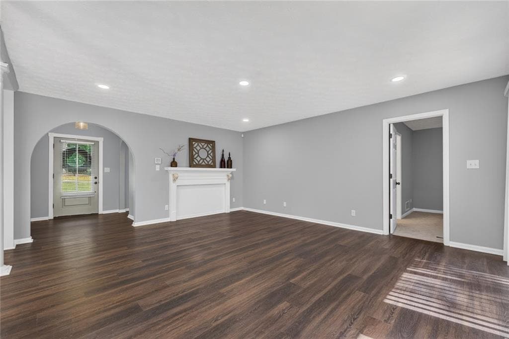 3 bedroom, 2 bathroom, 1,268 sq ft single family residence for sale at 938 Charleston Court, Gainesville, GA 30501 — photo 7