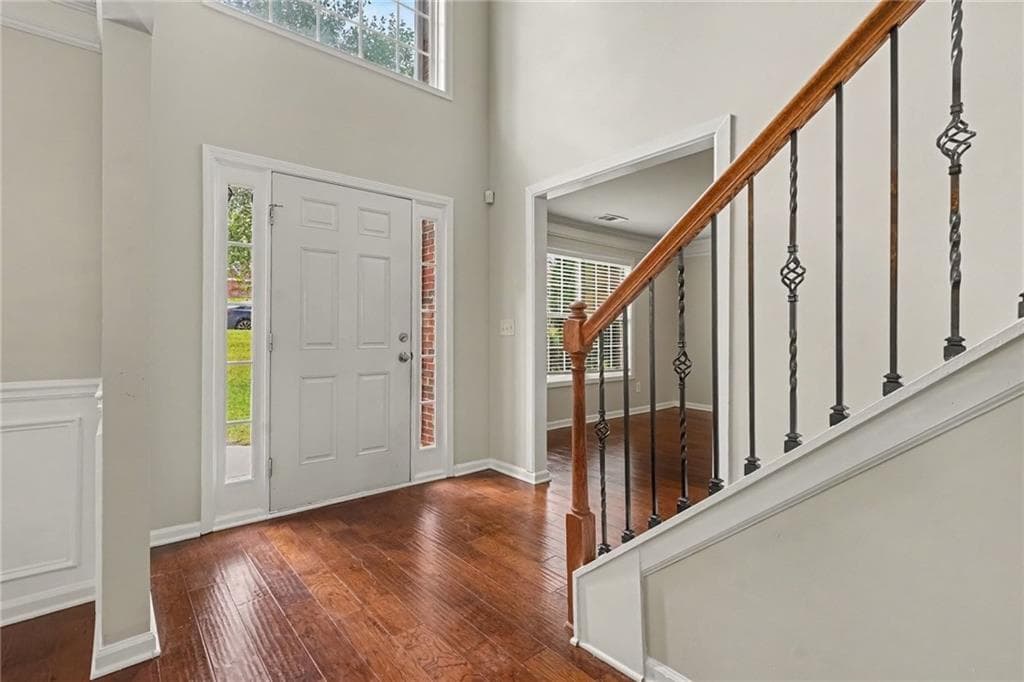 4 bedroom, 3 bathroom, 2,412 sq ft single family residence for sale at 3726 Campbell Creek Circle, Snellville, GA 30039 — photo 4