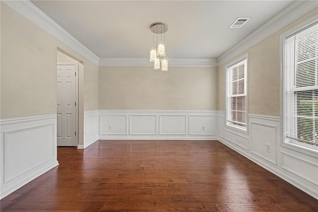 4 bedroom, 3 bathroom, 2,412 sq ft single family residence for sale at 3726 Campbell Creek Circle, Snellville, GA 30039 — photo 6