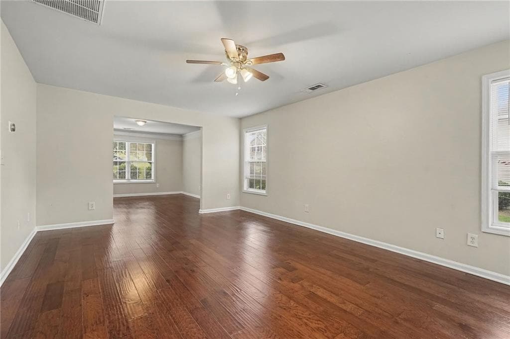 4 bedroom, 3 bathroom, 2,412 sq ft single family residence for sale at 3726 Campbell Creek Circle, Snellville, GA 30039 — photo 9