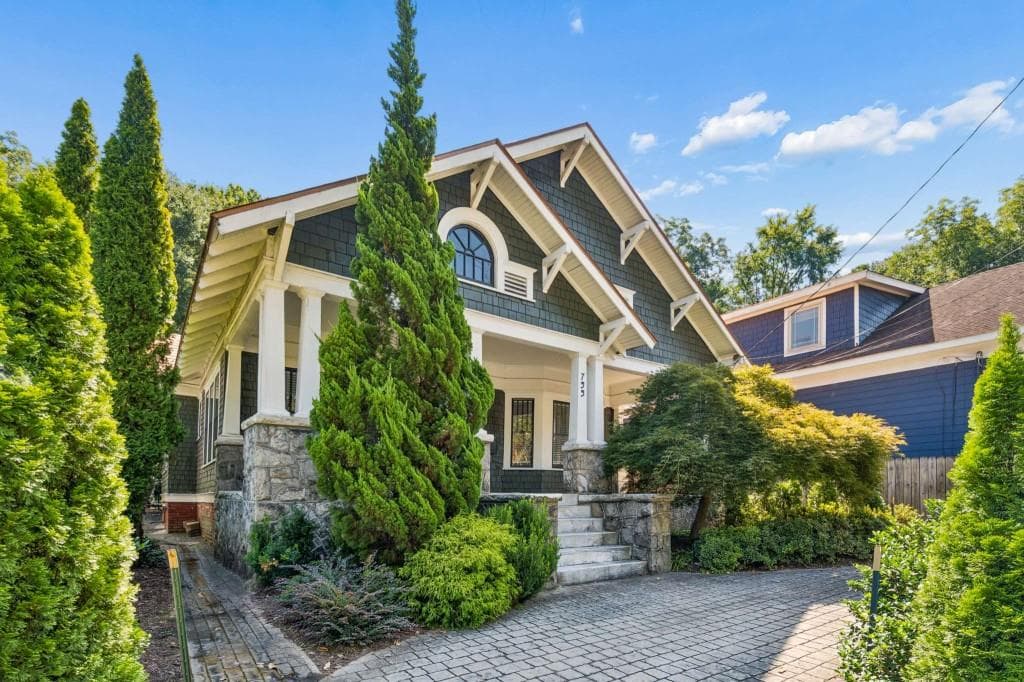 3 bedroom, 2 bathroom, 1,950 sq ft single family residence for sale at 795 Monroe Drive, Atlanta, GA 30308 — photo 1 of 44