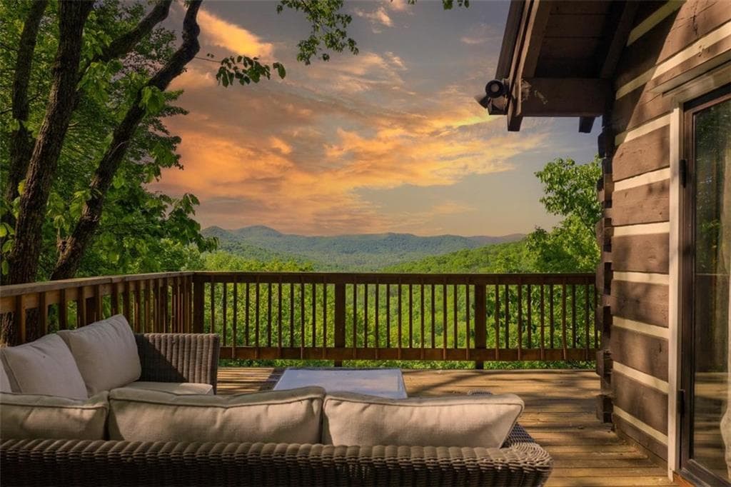 2 bedroom, 3 bathroom, 2,284 sq ft single family residence for sale at 1049 Rockwater Road, Ellijay, GA 30536 — photo 3