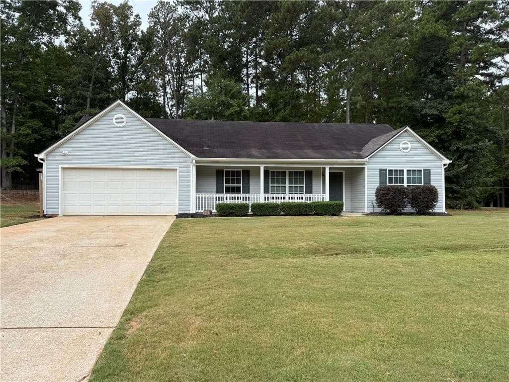 3 bedroom, 2 bathroom, 1,660 sq ft single family residence for sale at 1201 Oakland Drive, Monroe, GA 30655 — photo 1 of 21