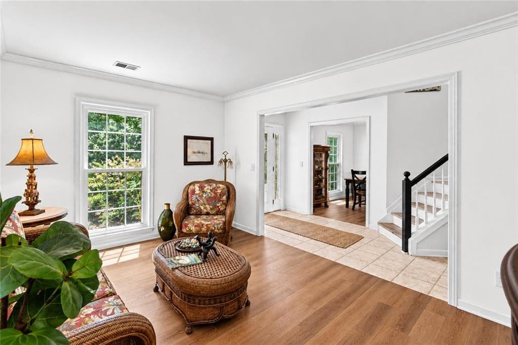4 bedroom, 3 bathroom, 2,977 sq ft single family residence for sale at 1350 Gran Forest Drive, Cumming, GA 30041 — photo 5