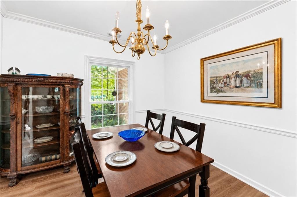 4 bedroom, 3 bathroom, 2,977 sq ft single family residence for sale at 1350 Gran Forest Drive, Cumming, GA 30041 — photo 6