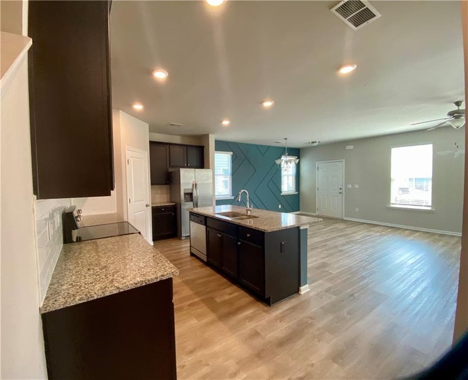 3 bedroom, 3 bathroom single family residence for rent at 1329 Rosemary Lane, East Point, GA 30344 for $2,300 a month — photo 5