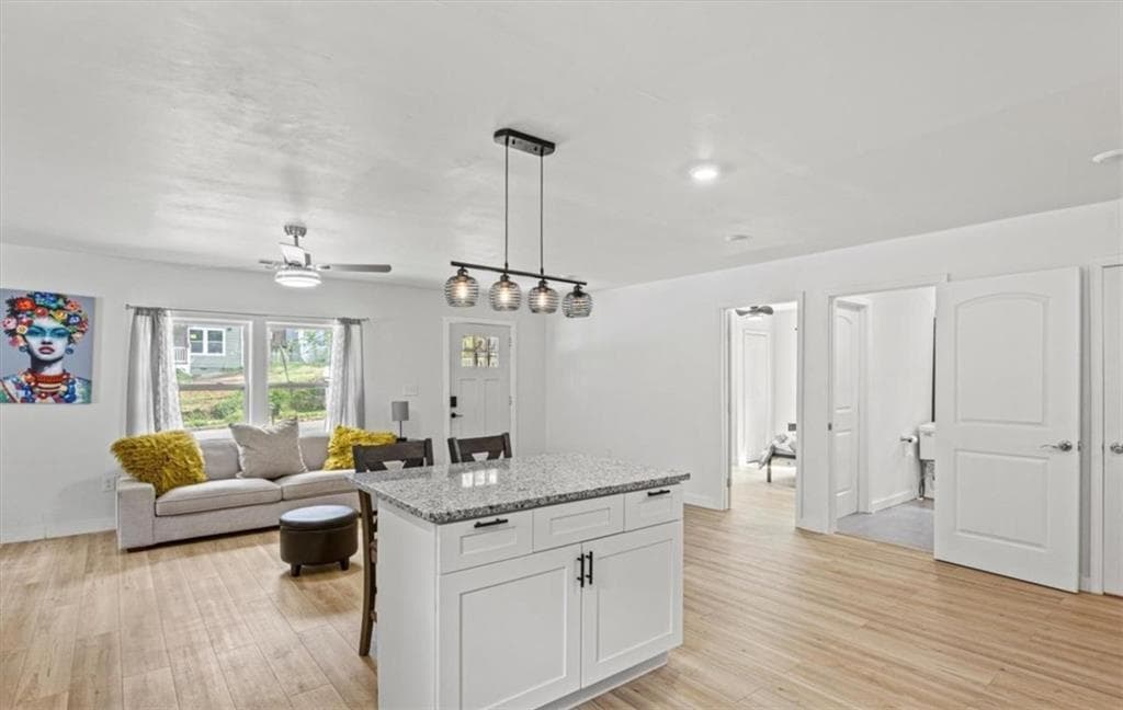 3 bedroom, 2 bathroom, 1,169 sq ft single family residence for sale at 1077 Peeples Street, Atlanta, GA 30310 — photo 7