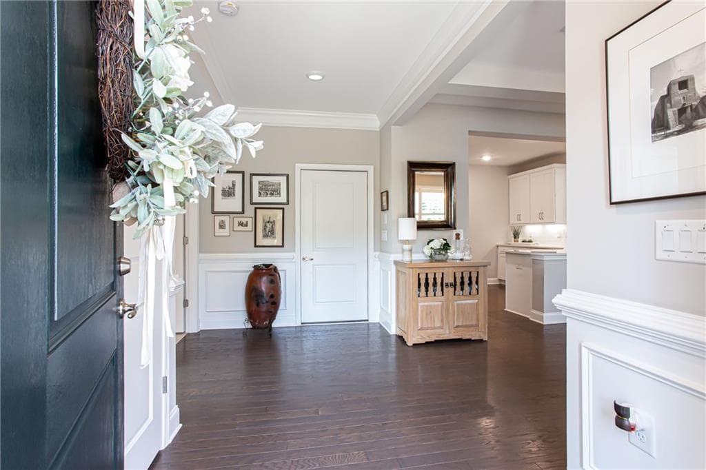 3 bedroom, 3 bathroom, 2,821 sq ft condominium for sale at 1601 Lexington Green Pines Pines, Cumming, GA 30040 — photo 7