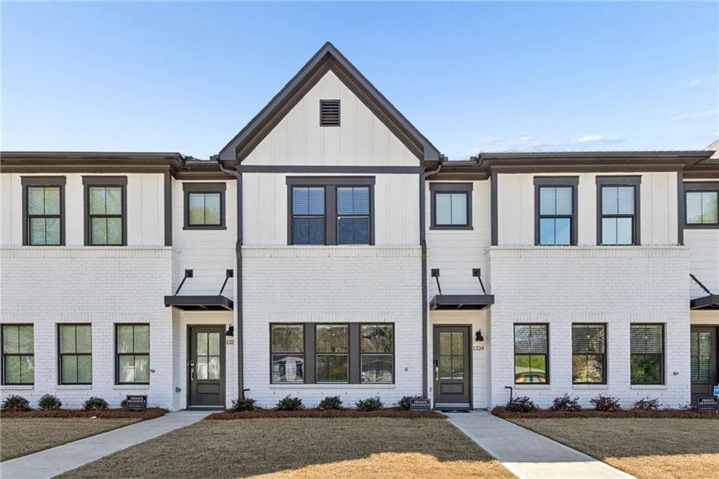 3 bedroom, 3 bathroom, 1,415 sq ft townhouse for rent at 1324 Parc Bench Road, Atlanta, GA 30316 for $2,650 a month — photo 3