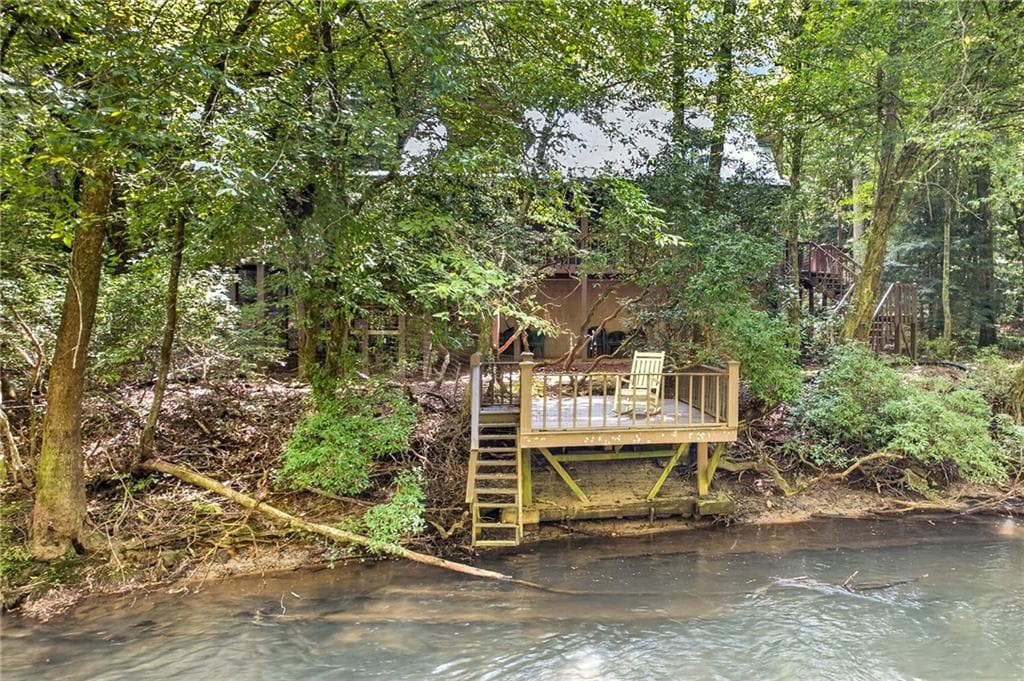 3 bedroom, 2 bathroom single family residence under contract at 48 Riverwood Trail, Ellijay, GA 30536 — photo 2