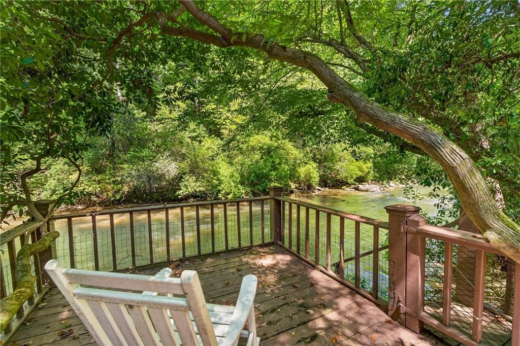 3 bedroom, 2 bathroom single family residence under contract at 48 Riverwood Trail, Ellijay, GA 30536 — photo 5