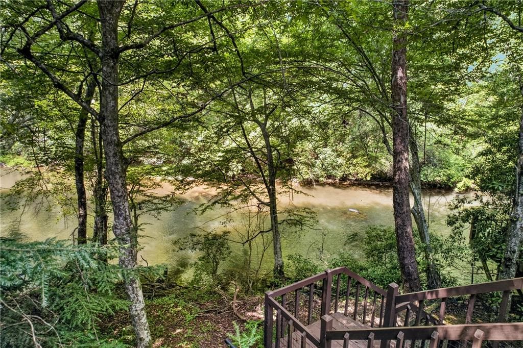 3 bedroom, 2 bathroom single family residence under contract at 48 Riverwood Trail, Ellijay, GA 30536 — photo 7