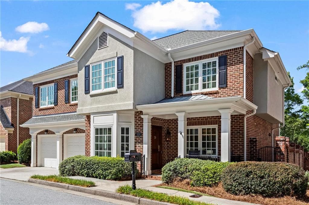 4 bedroom, 3 bathroom, 3,091 sq ft single family residence for sale at 1138 Fairway Gardens, Brookhaven, GA 30319 — photo 1 of 47