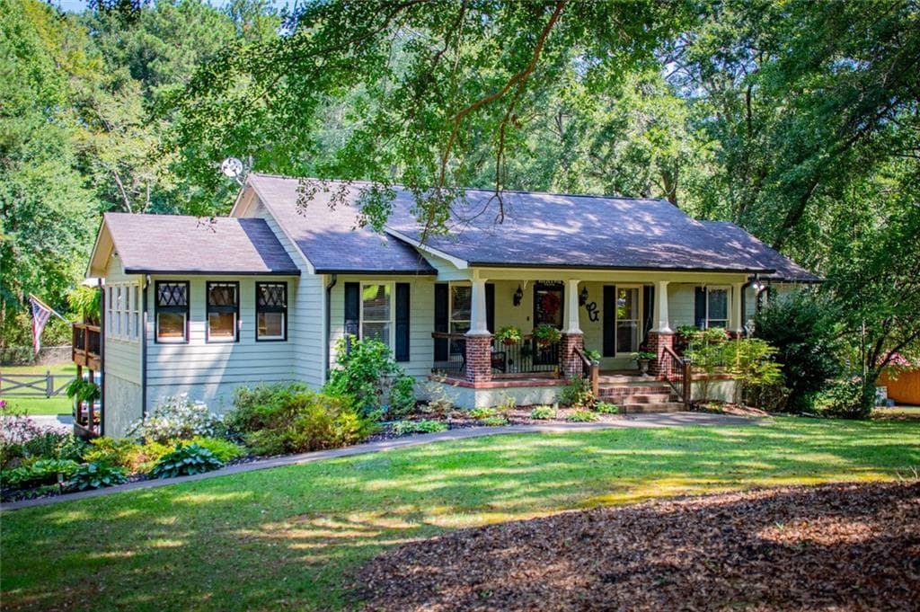 3 bedroom, 2 bathroom, 3,998 sq ft single family residence for sale at 60 Dale Street, Temple, GA 30179 — photo 2