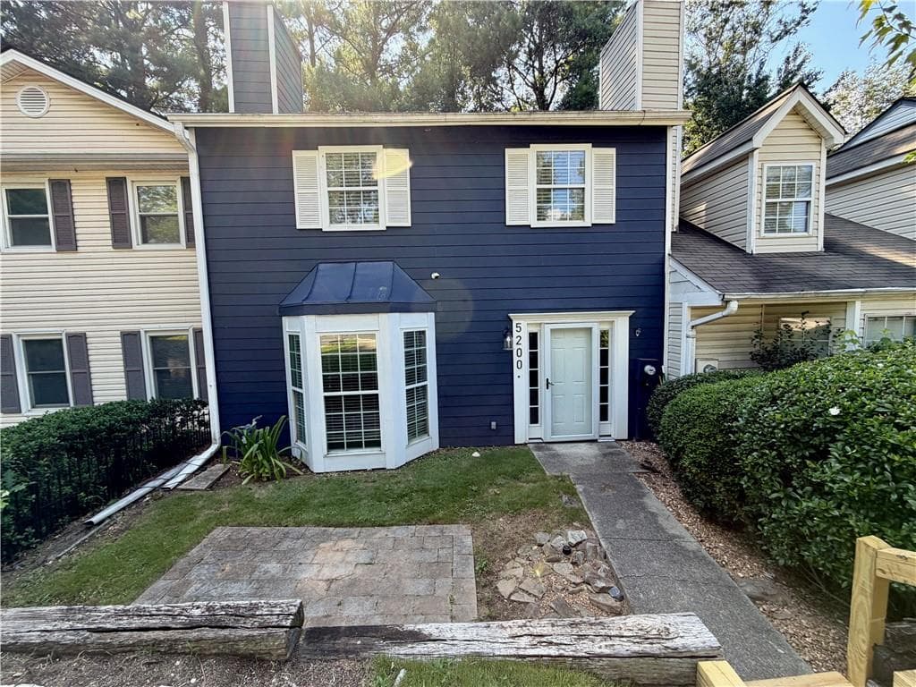 3 bedroom, 3 bathroom, 1,612 sq ft townhouse for rent at 5200 Afton Way, Smyrna, GA 30080 for $2,095 a month — photo 1 of 31