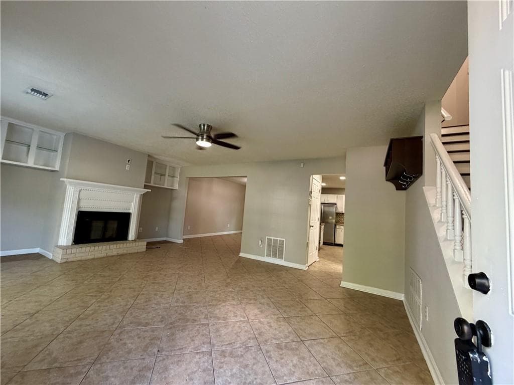 3 bedroom, 3 bathroom, 1,612 sq ft townhouse for rent at 5200 Afton Way, Smyrna, GA 30080 for $2,095 a month — photo 2