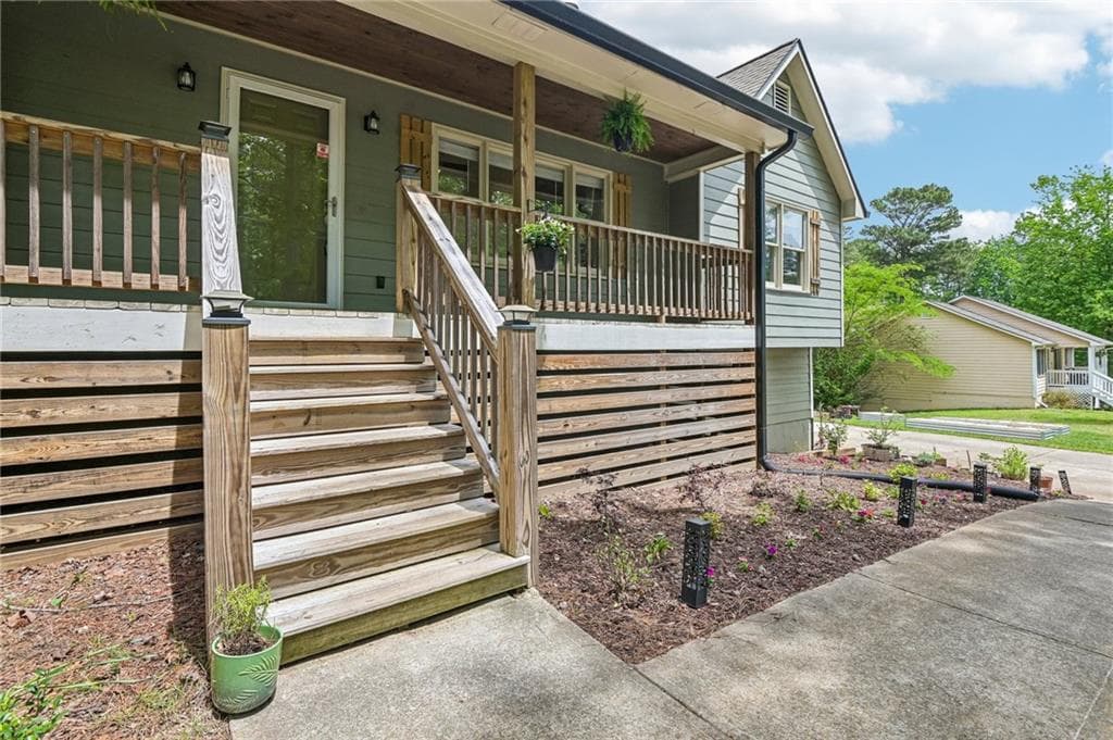 3 bedroom, 2 bathroom, 1,638 sq ft single family residence for sale at 279 Campground School Road, Dallas, GA 30157 — photo 2