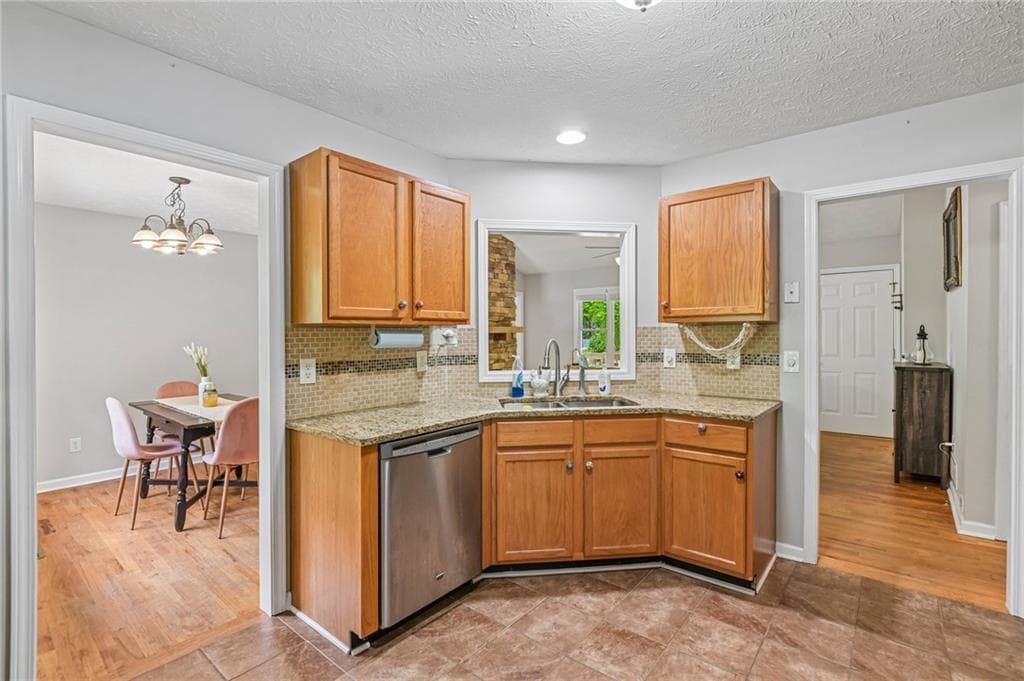 3 bedroom, 2 bathroom, 1,638 sq ft single family residence for sale at 279 Campground School Road, Dallas, GA 30157 — photo 7