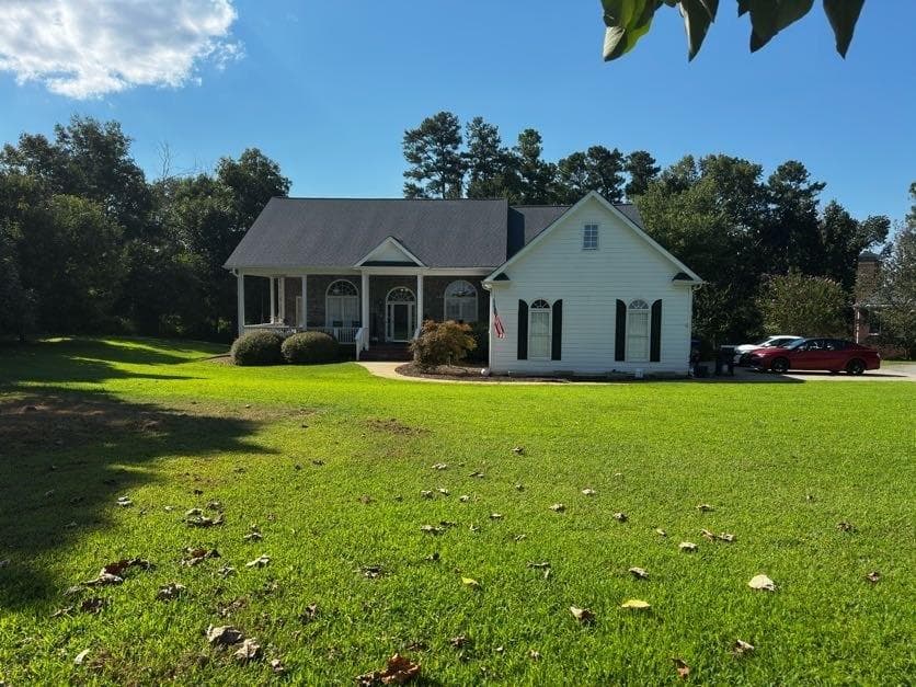 4 bedroom, 3 bathroom, 2,472 sq ft home for sale at 5215 Blue Ridge Overlook, Dawsonville, GA