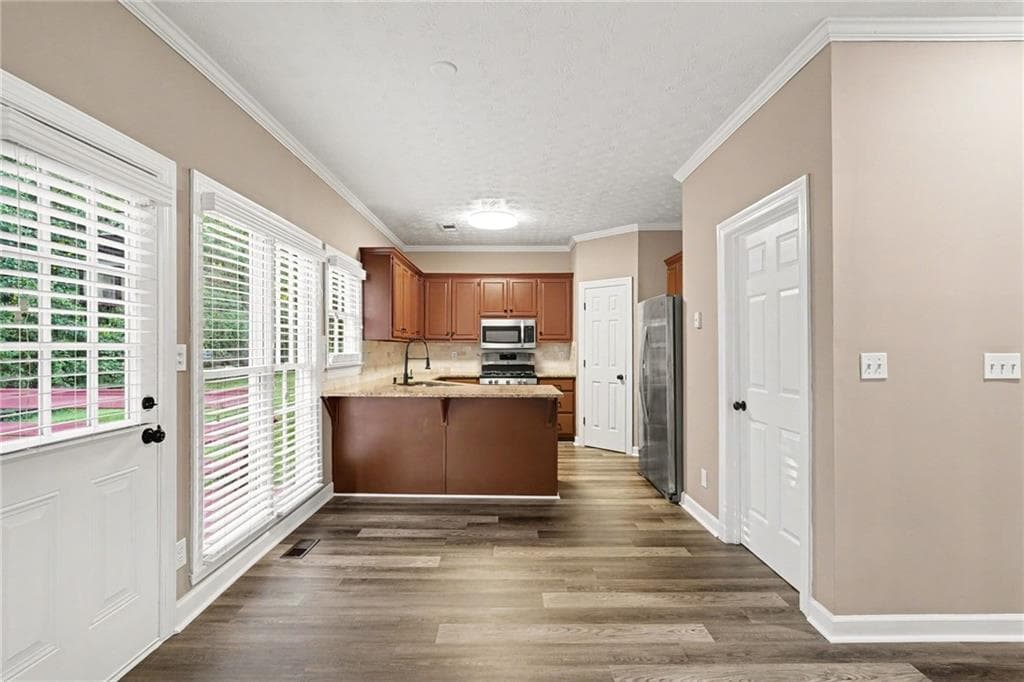 4 bedroom, 3 bathroom, 2,602 sq ft single family residence for sale at 3238 Palm Tree Drive, Lithonia, GA 30038 — photo 5