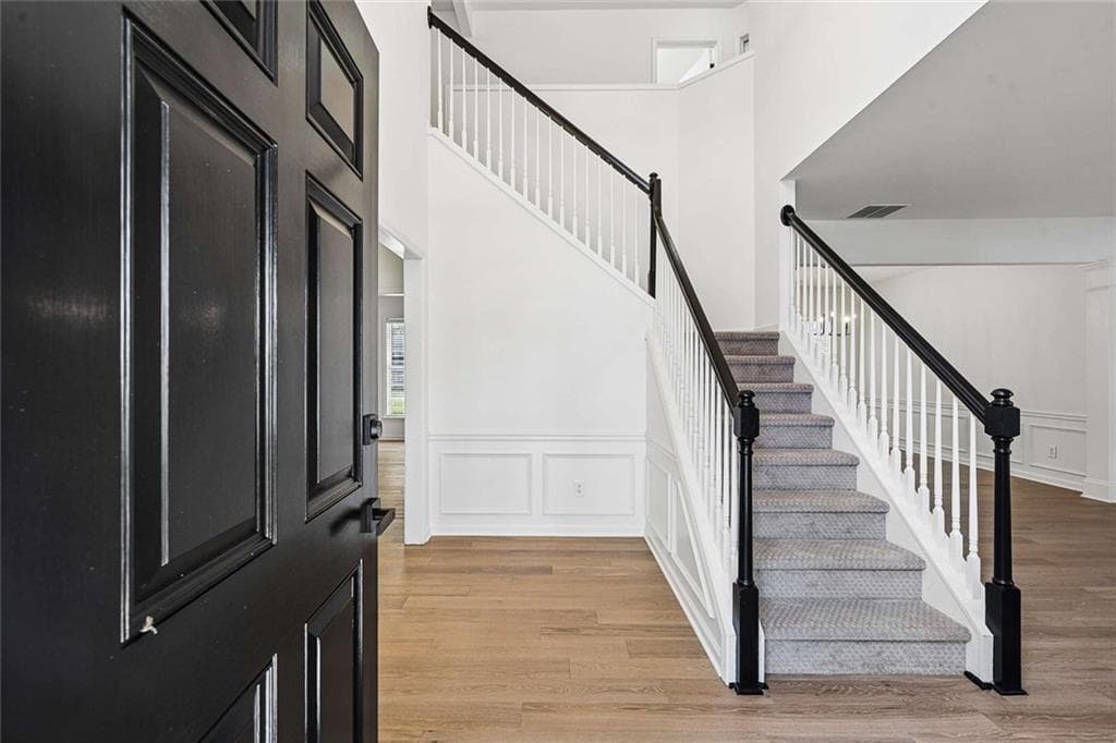 4 bedroom, 3 bathroom, 2,421 sq ft single family residence for sale at 941 Bendleton Drive, Woodstock, GA 30188 — photo 6