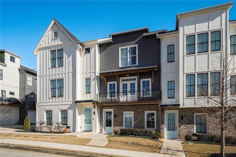 3 bedroom, 4 bathroom, 1,804 sq ft townhouse for rent at 3454 Elkins Street, Hapeville, GA 30354 for $2,995 a month — photo 4