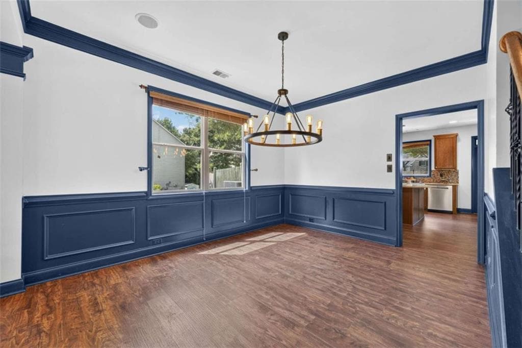4 bedroom, 4 bathroom, 2,895 sq ft single family residence for sale at 426 Shiloh Manor Drive, Marietta, GA 30066 — photo 8