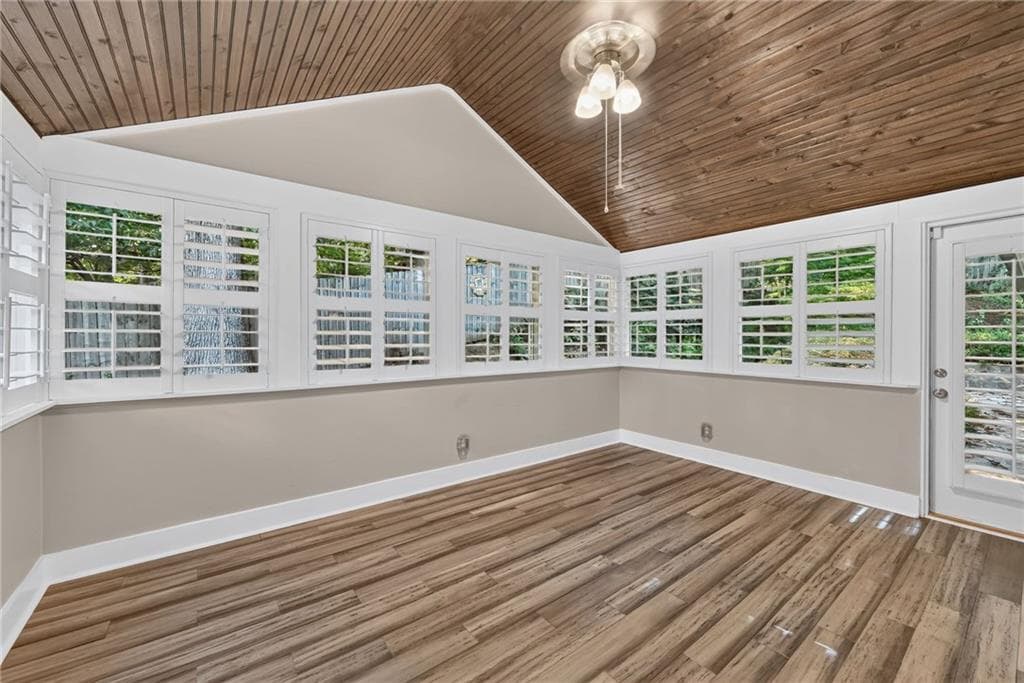 4 bedroom, 4 bathroom, 2,600 sq ft single family residence for sale at 3009 Greenoaks Circle, Atlanta, GA 30345 — photo 9