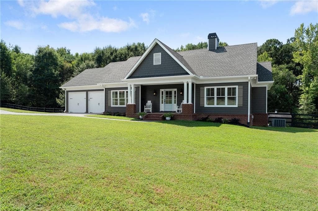 5 bedroom, 4 bathroom, 4,600 sq ft single family residence for sale at 4465 Carters Creek Lane, Cumming, GA 30040 — photo 7
